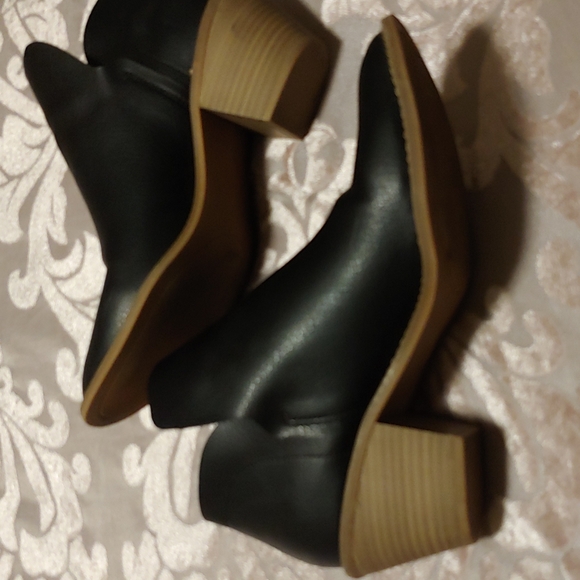 Women's blk boots sz9 - Picture 3 of 5